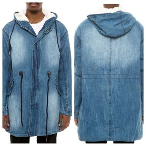 The Tacoma Fishtail Denim Sherpa Lined Parka in Medium